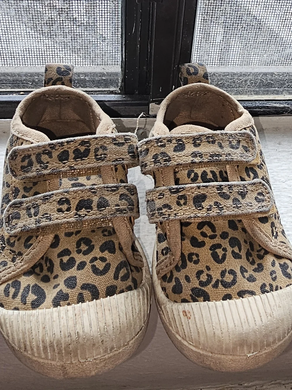 Kids Leopard Print Velcro Sneakers - Size 5